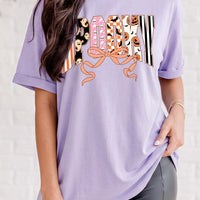 Lavender purple crew-neck T-shirt with Halloween letter graphic, relaxed fit