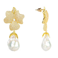 Baroque Pearl White Flower Earrings Yellow Gold-2