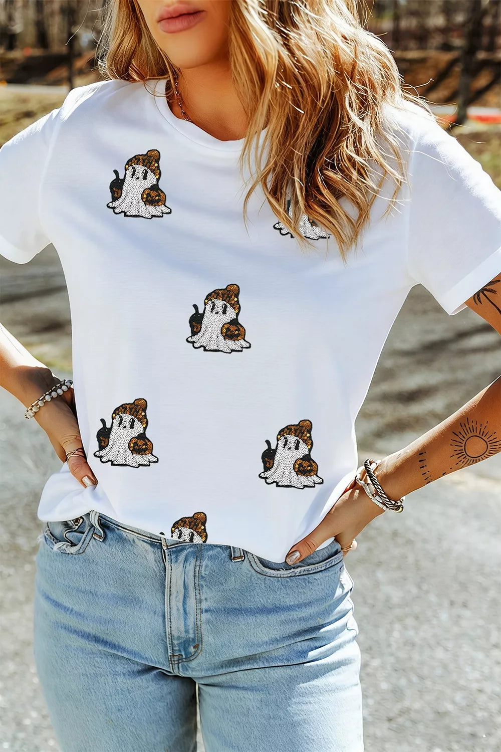 White short-sleeve t-shirt with cartoon ghost dog front print, crew neck