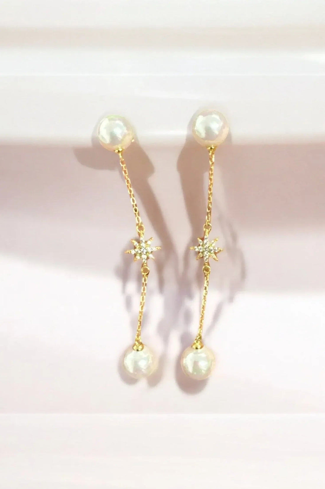 Falling Star Pearl Drop Earrings Gold-3