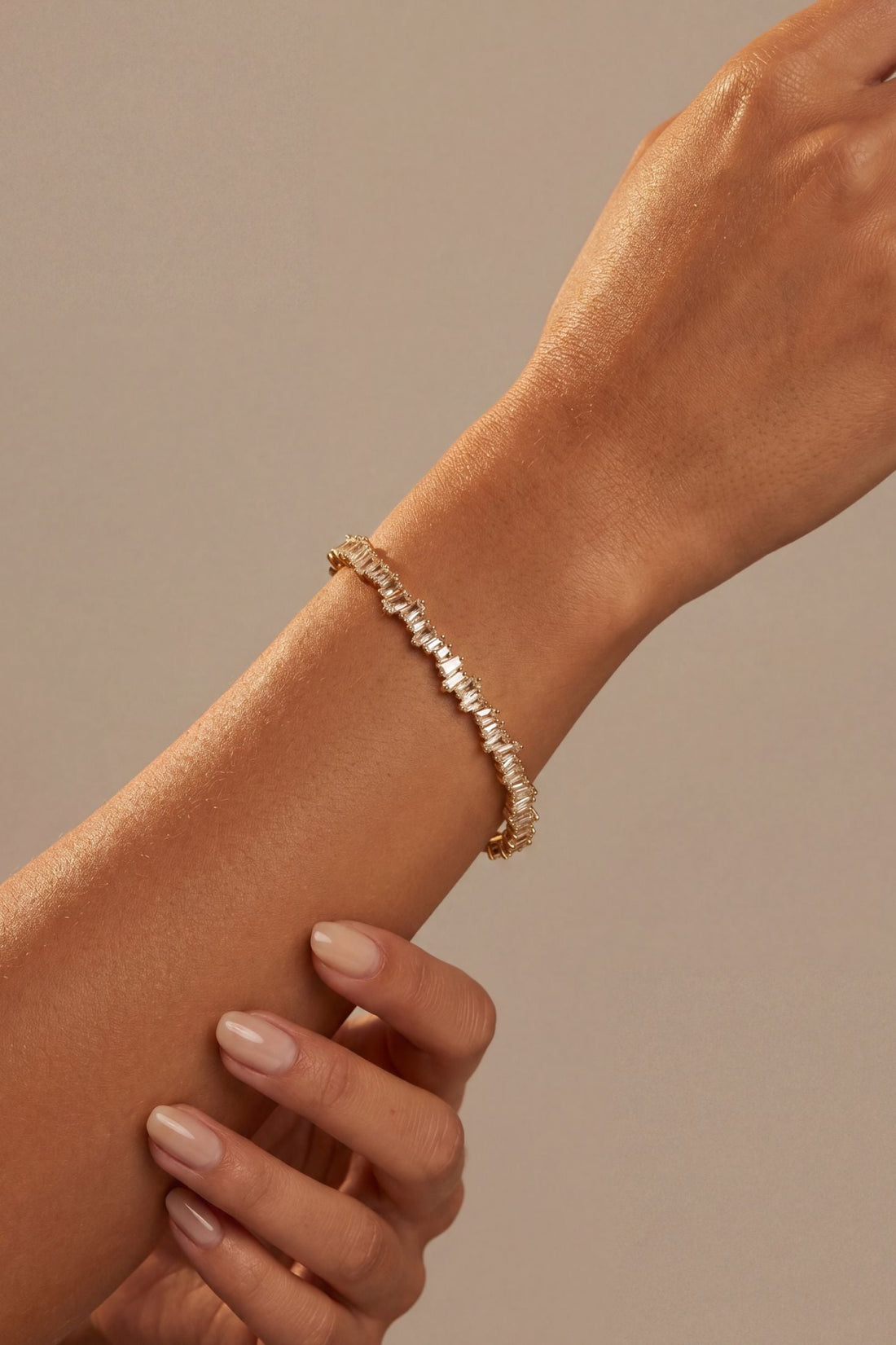 Baguette Ice Cuff Bangle Gold White-4