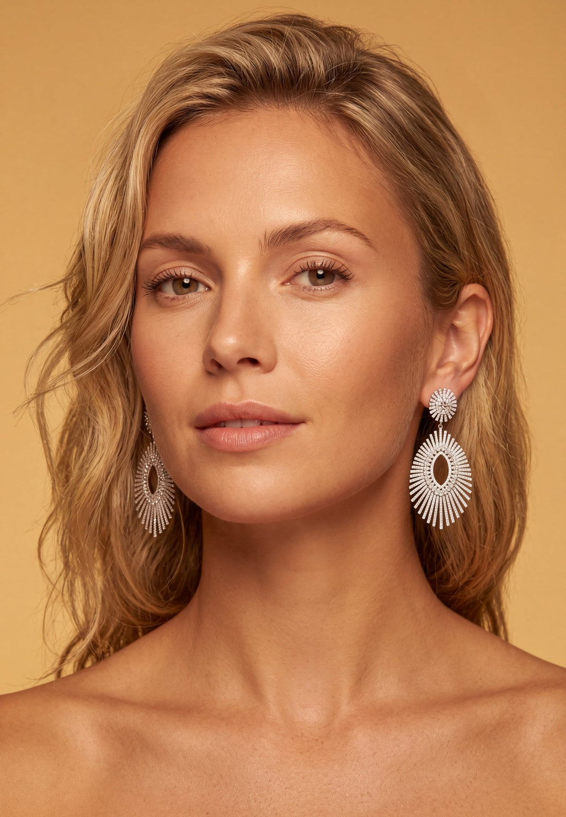 Geometria Sunburst Statement Drop Earrings Silver-1