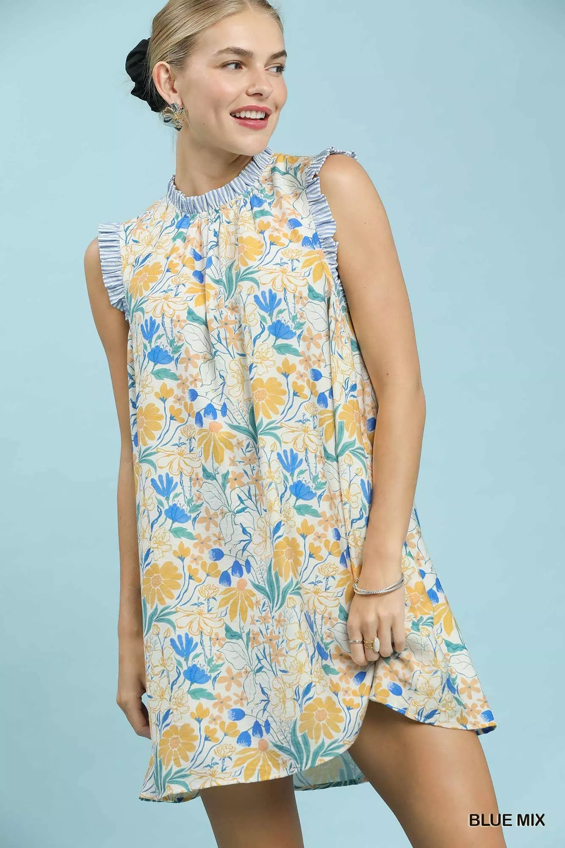 Floral babydoll dress with sleeveless ruffle sleeves, blue and yellow print