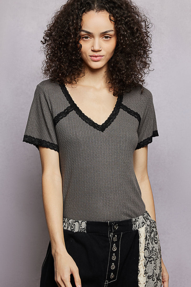 Charcoal textured V-neck short-sleeve T-shirt with black lace neckline edging