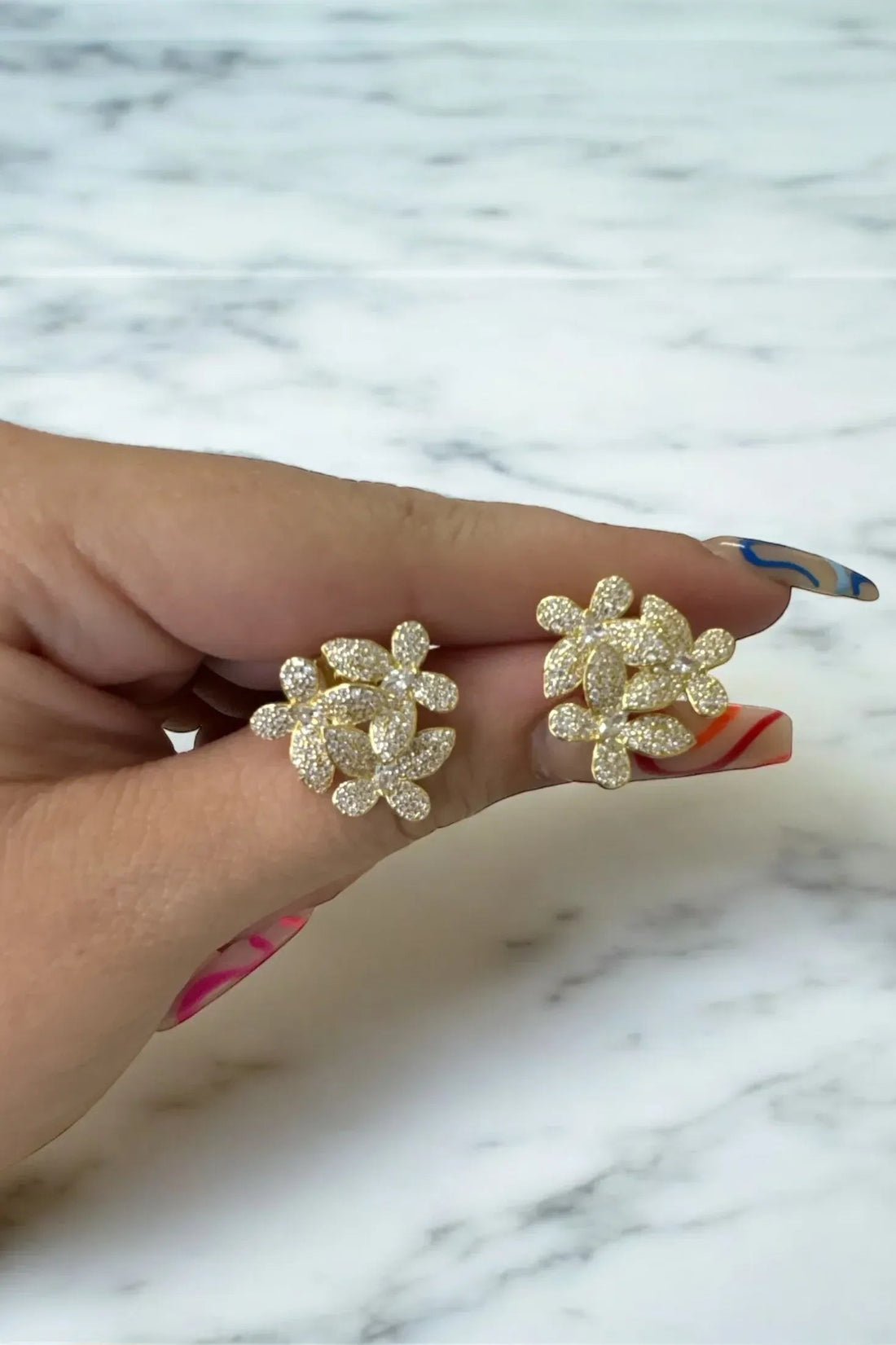 Flowers Large Stud Earrings Gold-3