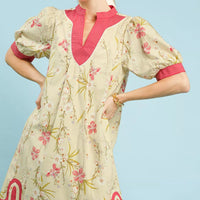Floral puff-sleeve dress with pink V-neck and contrast hem trim, butter-yellow