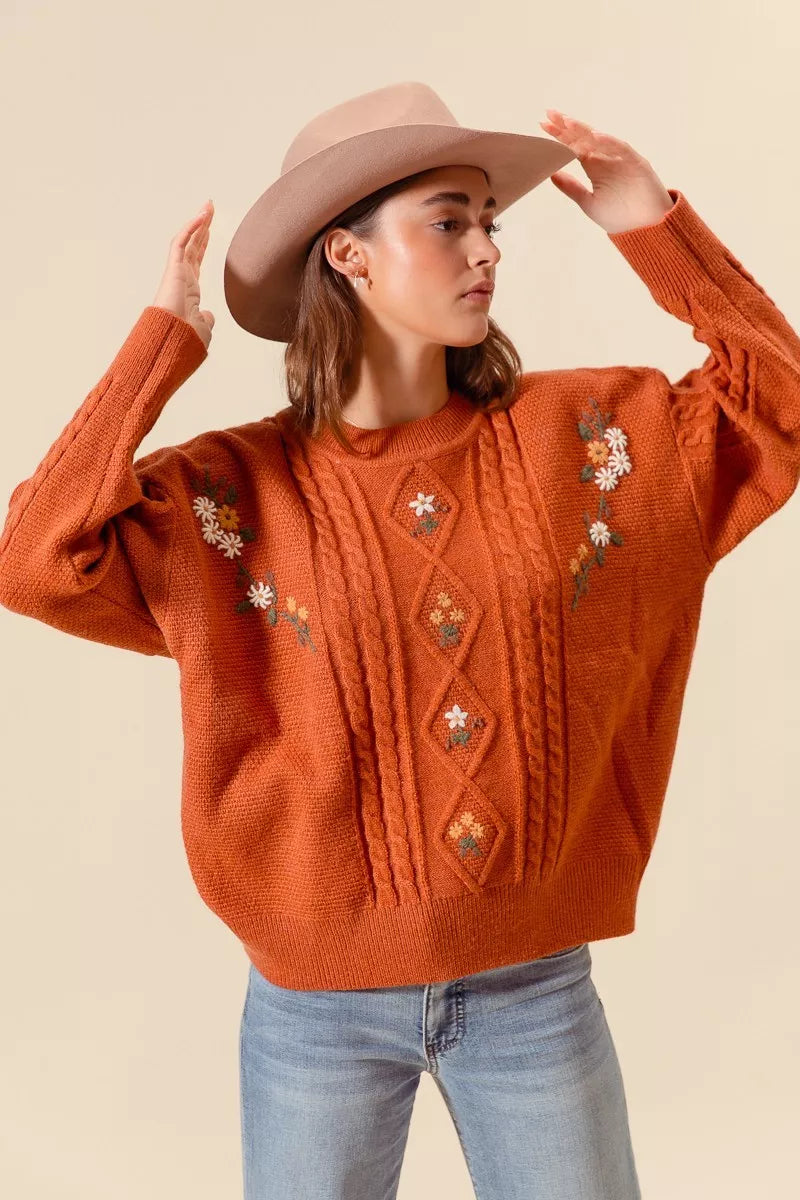 Brick embroidered flower cable-knit sweater with long sleeves and crew neckline