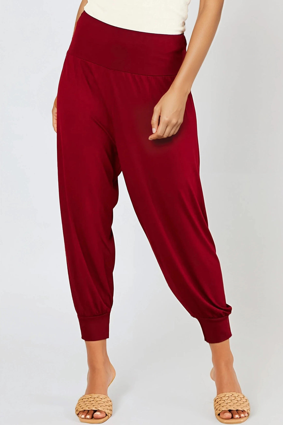 Wine harem trousers with elastic waist, tapered cuffed ankle