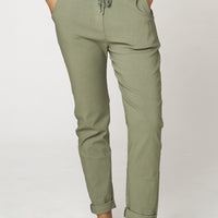 Stretch drawstring trousers, olive-khaki with elastic waistband, drawcord and cuffed cuffs