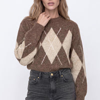 Brown crew-neck wool-blend jumper with beige argyle diamond pattern, long sleeves