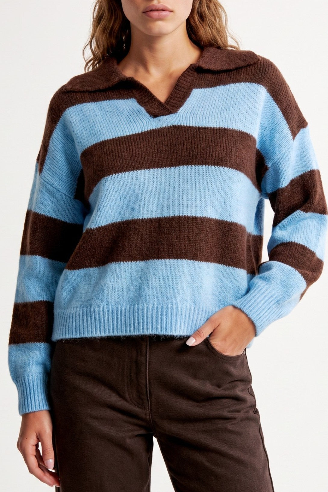 Striped wool-blend jumper with polo collar, blue and brown stripe-knit design
