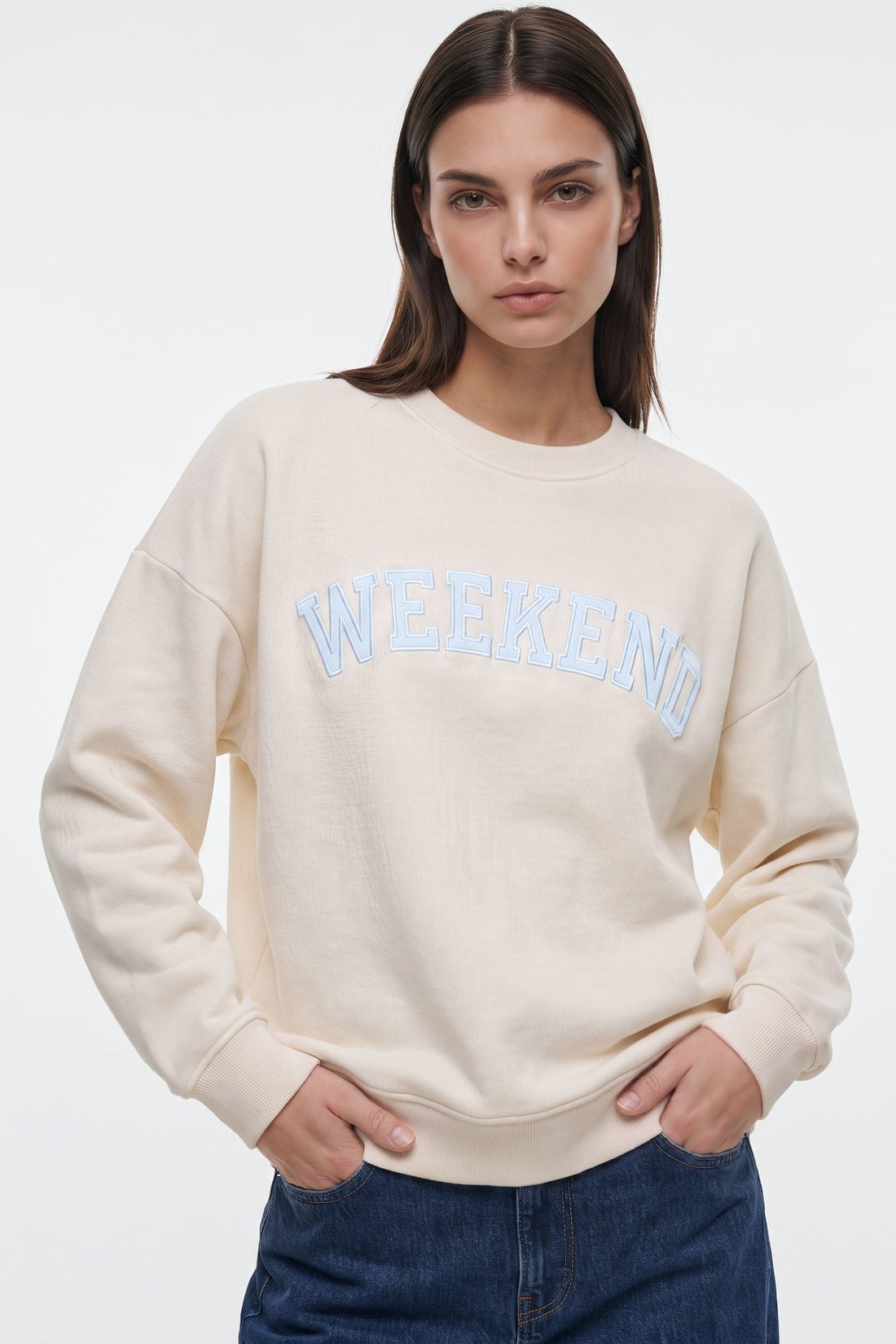 Ivory cotton-blend sweatshirt with Weekend embroidery across the chest, crew neck