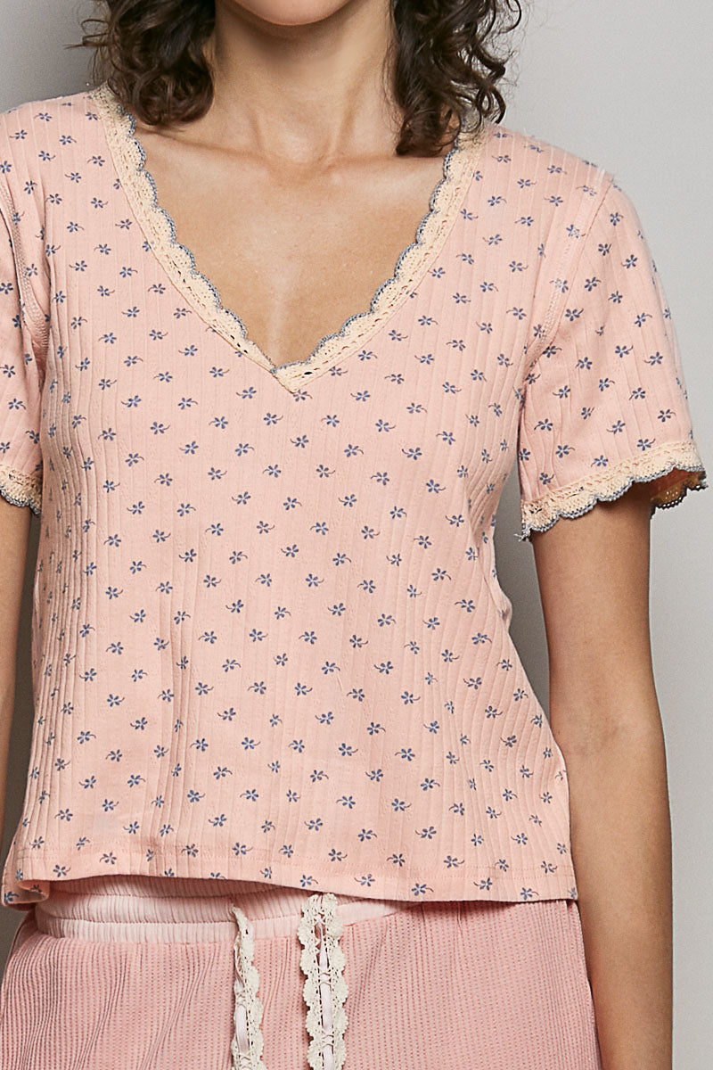 Soft pink floral V-neck T-shirt with lace-trim V neckline and short sleeves