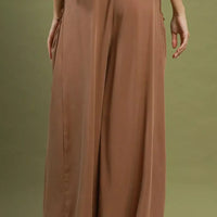 Brown wide-leg pocket pants with loose fit and elastic waistband, ankle-length