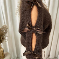 Cut Out Tie Bow Sleeve Detail Chunky Knitted Top