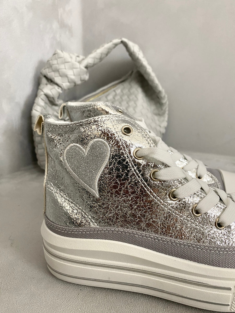 Kids silver high-top lace-up trainers with glitter heart detail and side eyelets