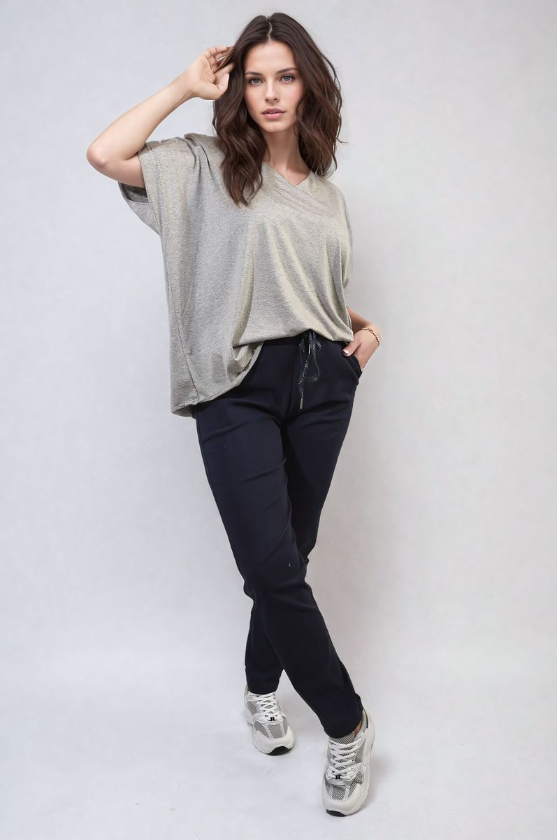 Drawstring tapered trousers in dark navy with side pockets, drawstring elastic waist