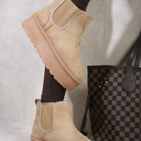 Platform Chelsea Boots in Beige with Faux Fur Lining