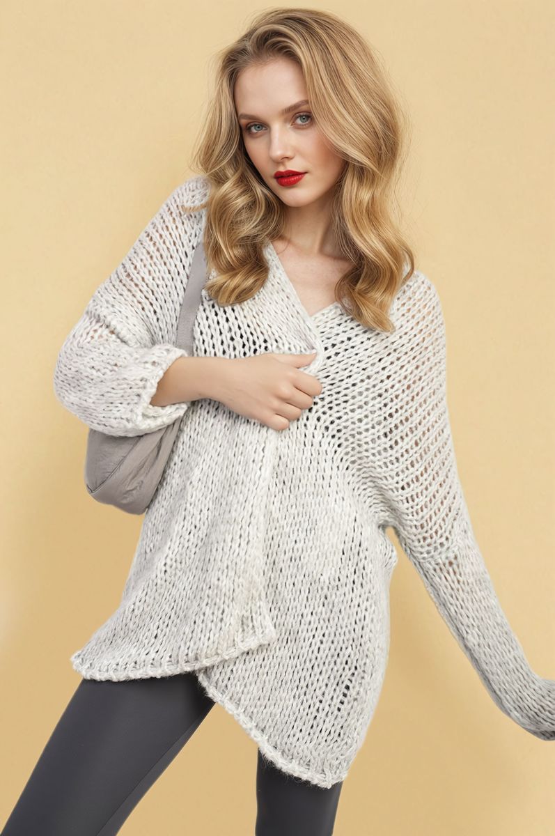 Chunky Knit Cardigan in White with Open Front and Long Sleeves