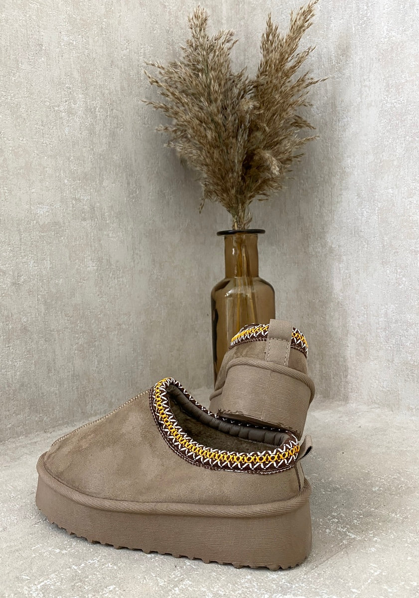 Platform Slip-On Shoes in Cream with Geometric Trim