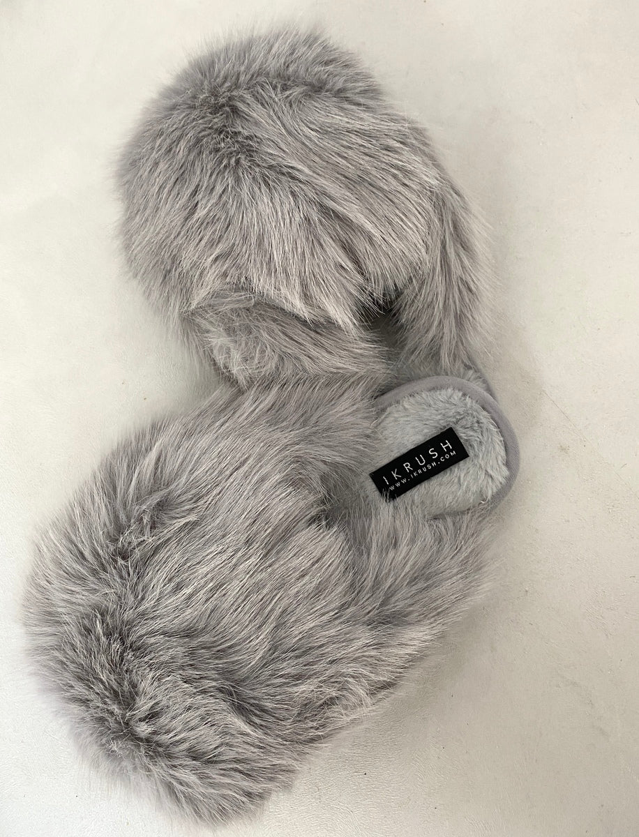 Light gray faux fur winter sandals, slip-on slides with soft toe shape
