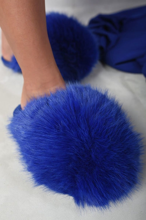 Fluffy faux-fur winter slide sandals, blue fuzzy slip-on with flat sole