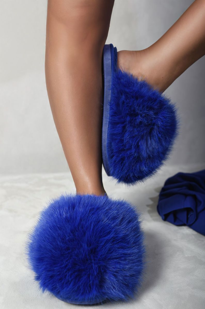 Royal blue fluffy faux-fur slide sandals with plush strap and open toe