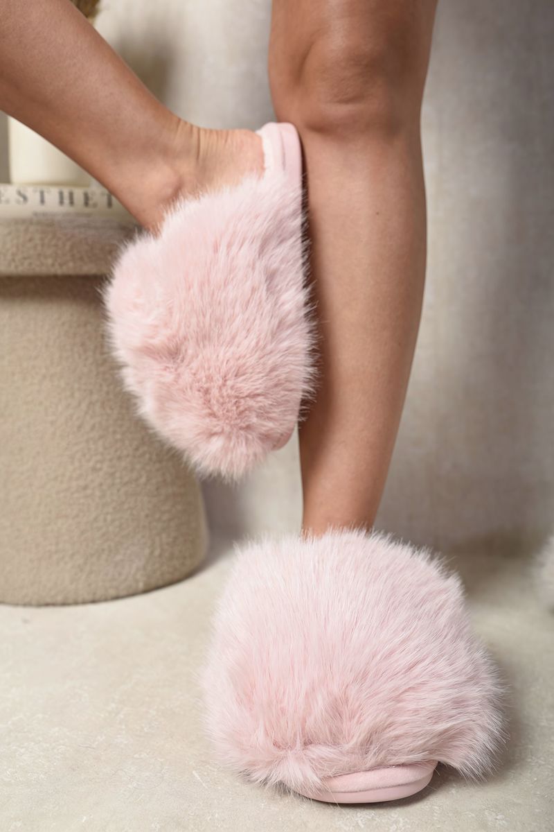 Pink fluffy faux-fur slide sandal with padded strap and open toe