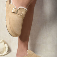 Platform Clogs in Beige with Faux Fur Lining