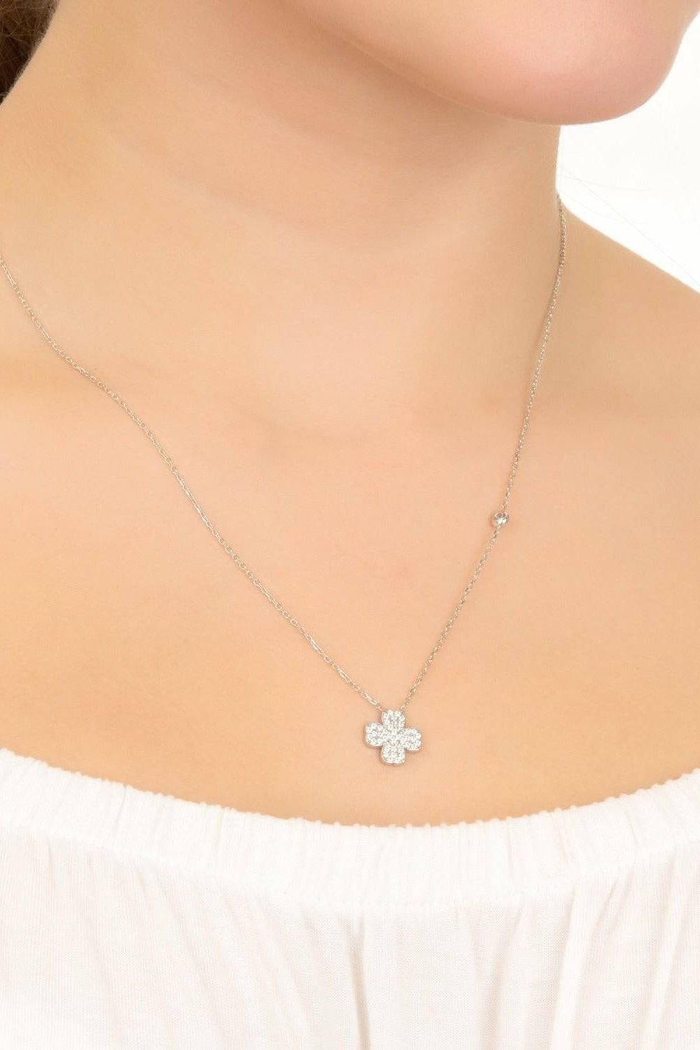 Lucky Four Leaf Clover Necklace-1