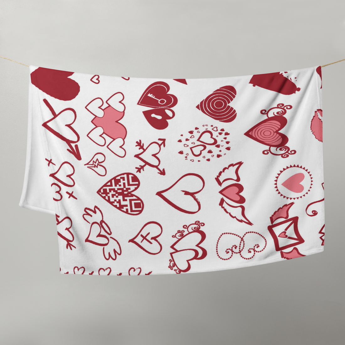 White Hearts Fleece Valentine Blankets