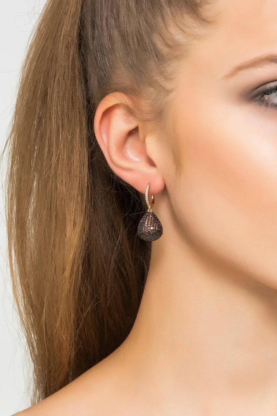 Pear-shaped gemstone drop earring in rose gold with chocolate cubic zirconia